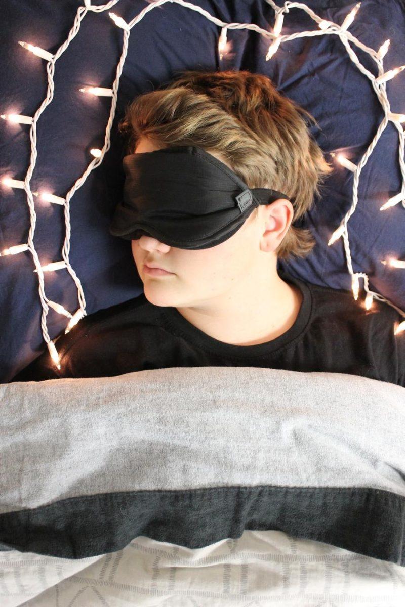 Millennial Manners: The college student’s guide to a practical resolution do-over