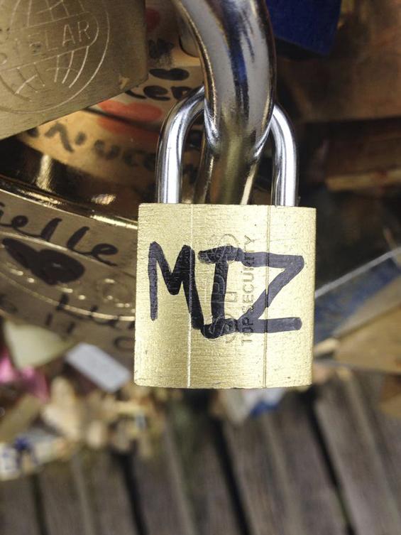 French foreign exchange students reflect on tragedy in Paris