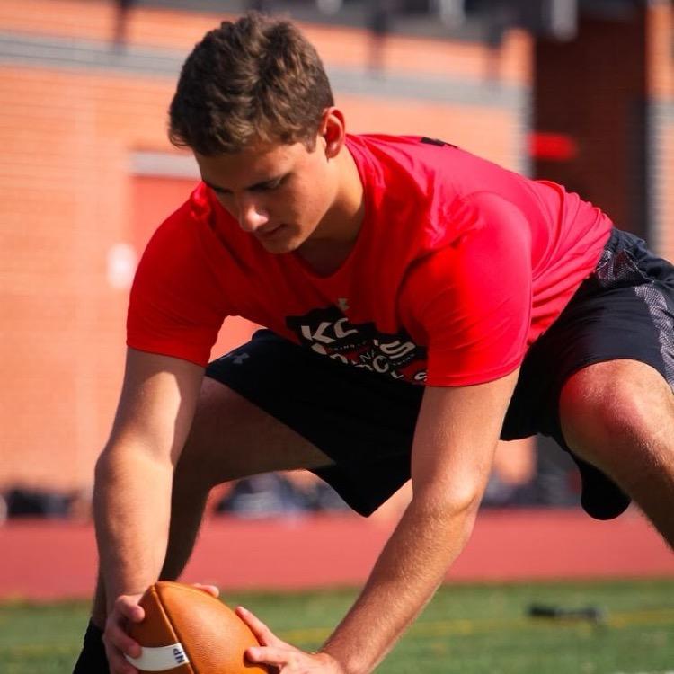 Hometown hero: Local long snapper Nelson Pipes earns spot at Missouri
