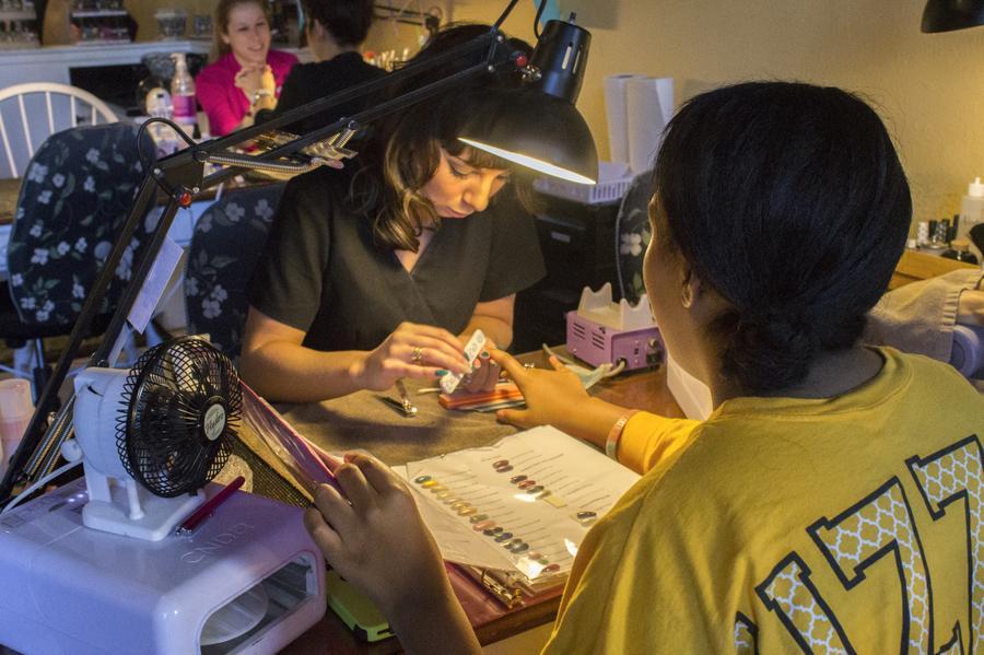 Mani-up: Get your nails done in Columbia