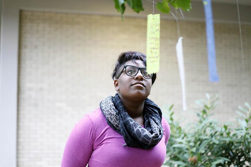 Senior Shalonda Farrow creates campus prayer tree