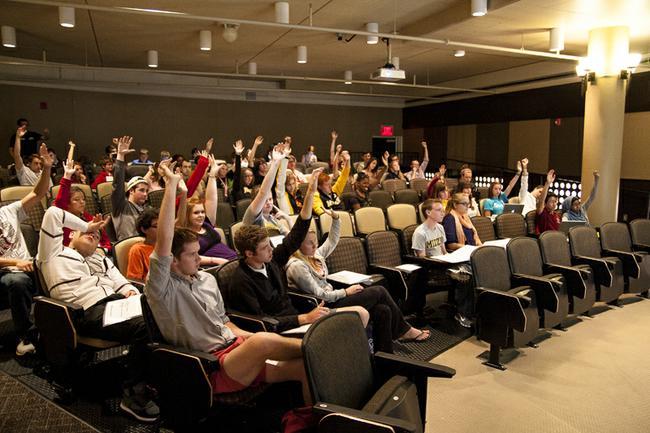 Semester budget unanimously approved by RHA Congress at first meeting