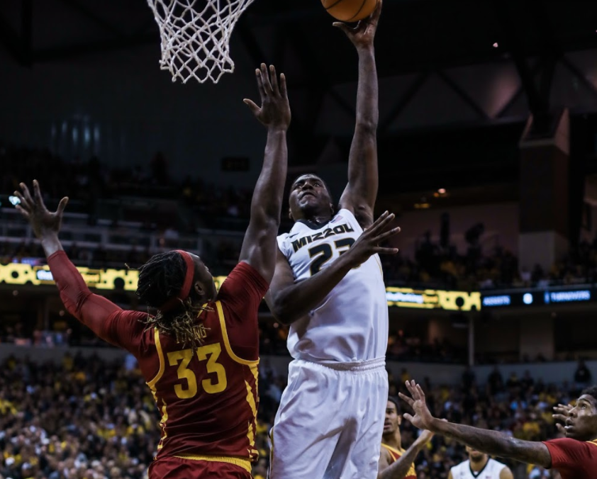 Column: It’s time for Jeremiah Tilmon to overcome his problem with fouls