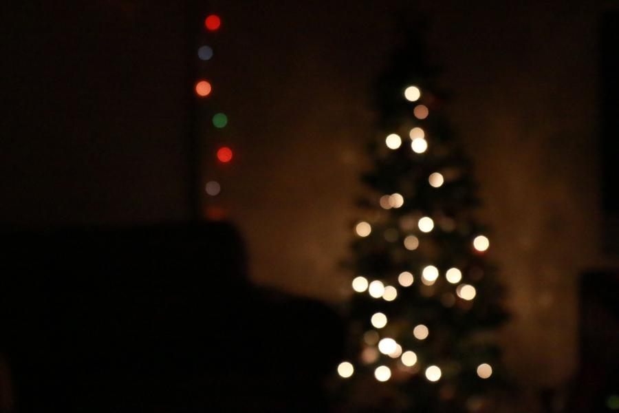 Ten ways to decorate your small space for the holidays