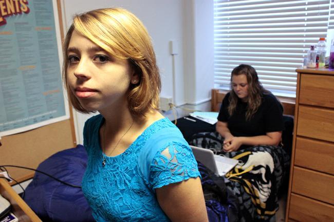 Exceeding housing capacity, students live in staff rooms for the longest time on record