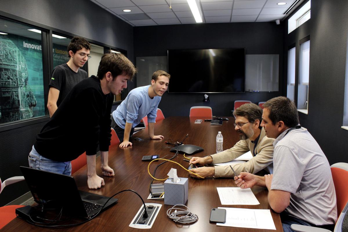 Hackathon brings the spirit of Silicon Valley to MU