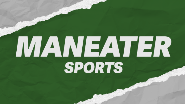 Navigation to Story: Katie Koziatek lands her final touch on the MU Fencing Club